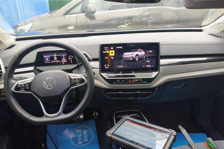 Used Volkswagen ID.6 CROZZ 2022 Long-Range PRO Edition