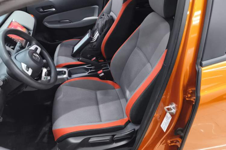 Used Honda LIFE 2021 1.5L CVT SPORT Heartbeat Edition
