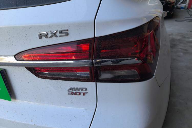 Used Roewe RX5 2016 30T Four-Wheel Drive Automatic Internet Smart Luxury Edition
