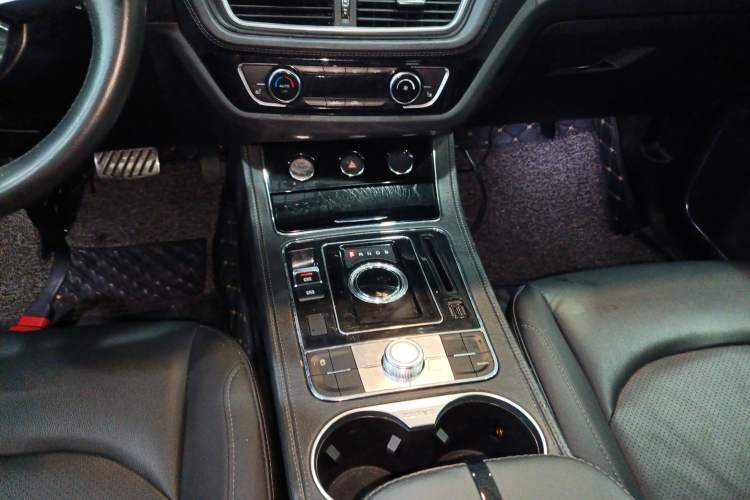 Used Zotye T600 2016 Sport Edition 2.0T DCT Luxury Model
