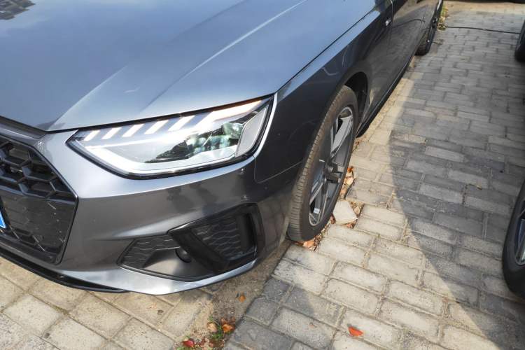 Used Audi A4L 2022 40 TFSI Luxury Dynamic Model
