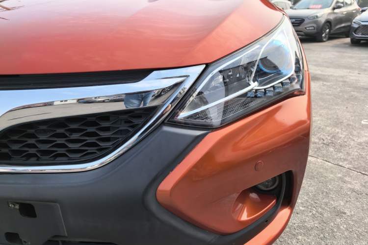 Used BYD Song 2016 2.0TID Automatic Prestige Edition
