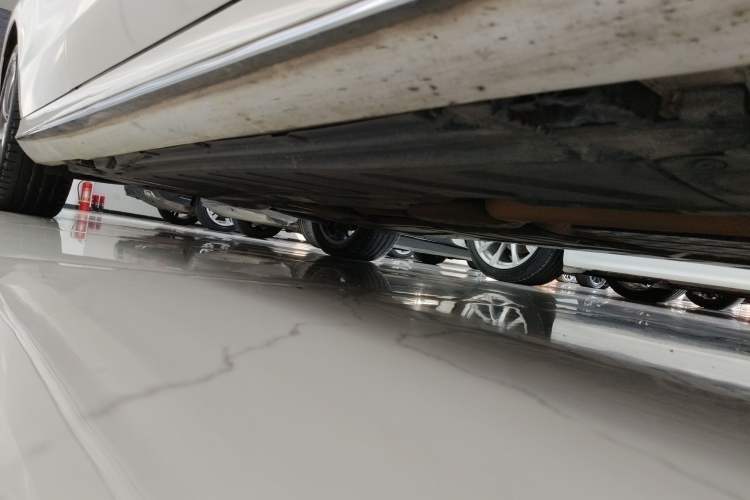 Used Mercedes-Benz E-Class 2019 E 300 L Sport Luxury Edition
