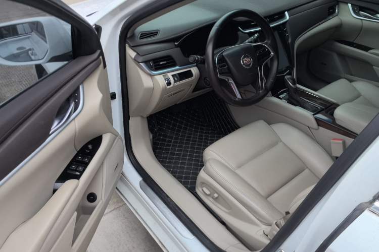 Used Cadillac XTS 2015 28T Comfort Model
