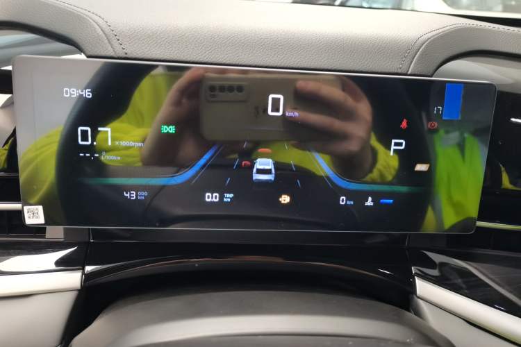 Used Geely Auto Emgrand X7 Sport 2026 Model 1.5TD Aspirational
