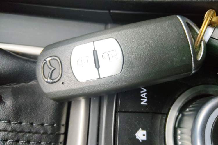 Used Mazda CX-4 2018 2.0L Automatic Two-Wheel Drive Blue Sky Dynamic Version China V Standard
