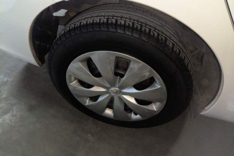 Used Toyota YARiS L 2019 1.5E CVT Dynamic Edition China VI compliant