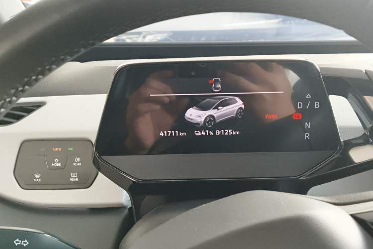 Used Volkswagen ID.3 2024 Outstanding Edition
