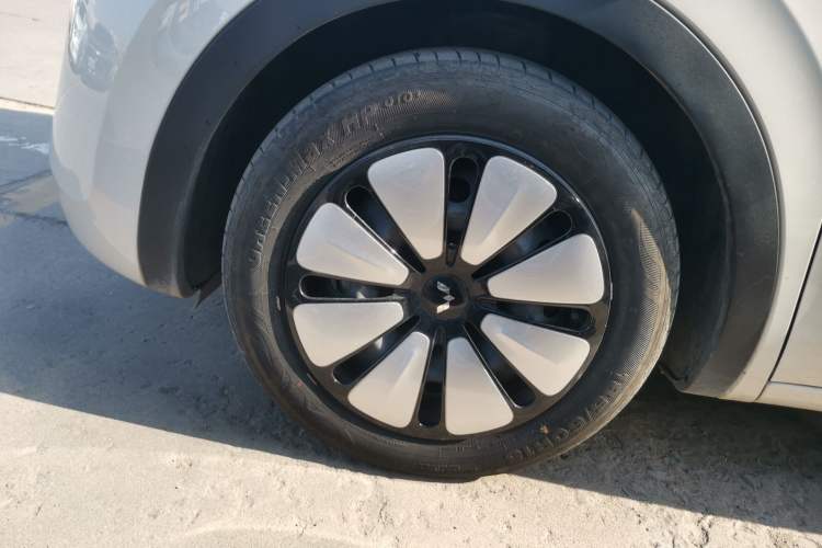 Used Wuling Bingo 2024 333 km Enjoyment Version
