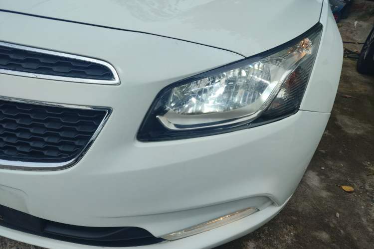 Used Chevrolet Cruze 2015 1.5L Classic SE MT
