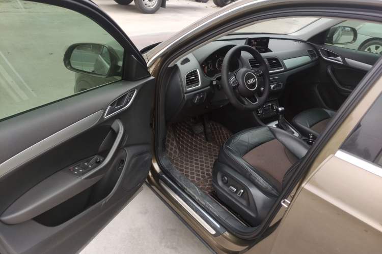 Used Audi Q3 2016 35 TFSI Fashion Model