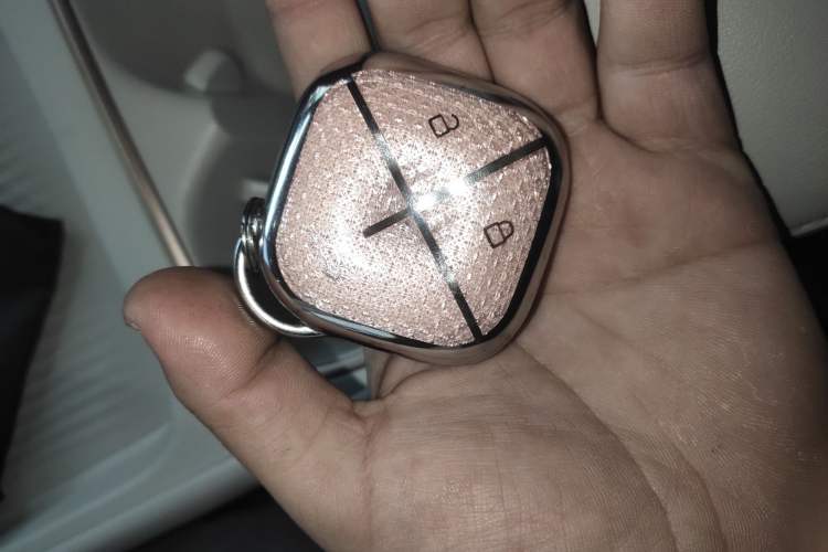 Used Baojun Yunhai 2024 140km Plug-in Hybrid Version