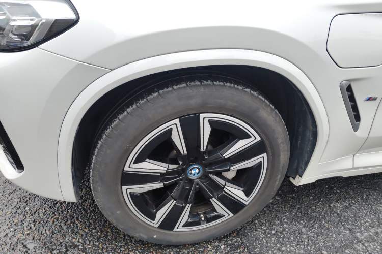Used BMW iX3 2022 Leading Model
