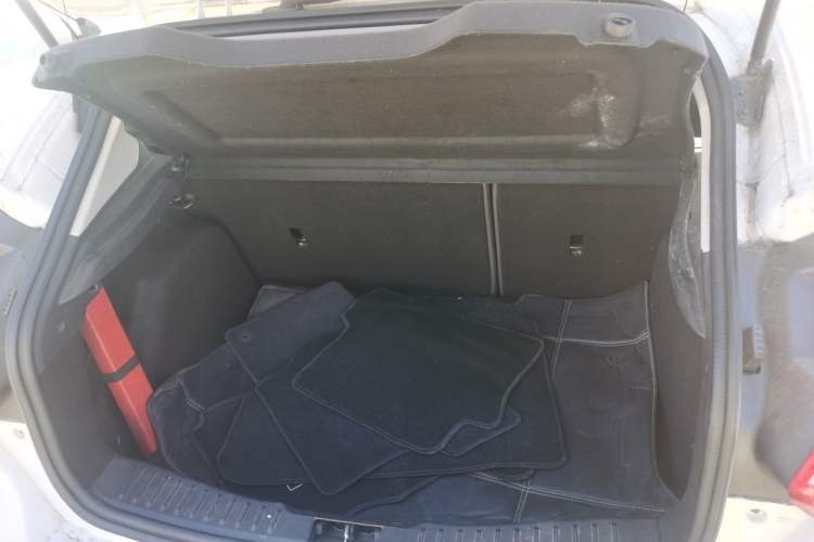 Used Ford Focus 2012 Hatchback 1.6L Automatic Fashion Edition