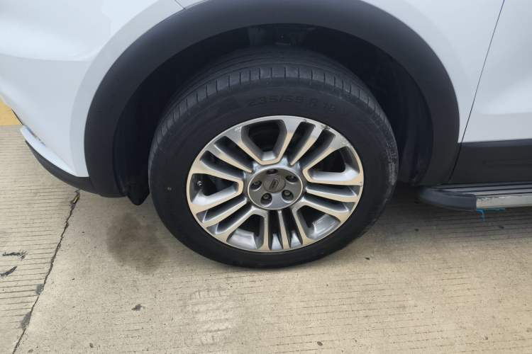 Used Qoros 5 2018 Revised 1.6T Automatic Luxury Version