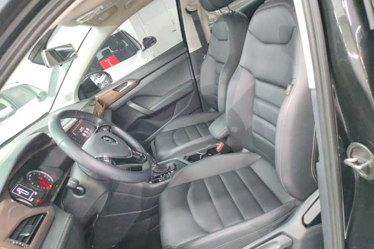 Used Volkswagen Tharu 2021 280TSI Two-Wheel Drive Comfort Edition
