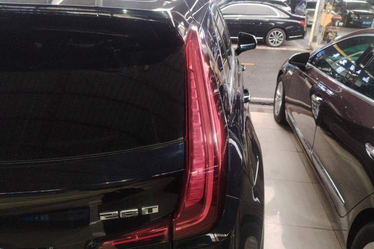 Used Cadillac XT4 2021 28T Two-Wheel Drive Tech Edition
