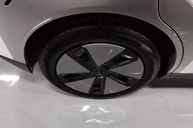 Used AION Y 2023 Plus 510 Enjoy Edition
