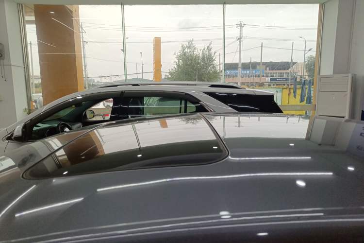 Used Roewe i5 2021 1.5L CVT Starry Edition
