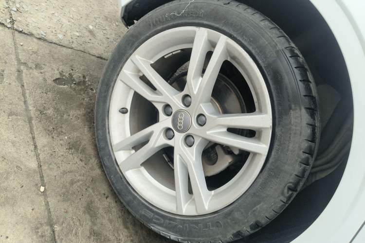 Used Audi A3 2019 Limousine 35 TFSI Fashion Edition China VI Emission Standard