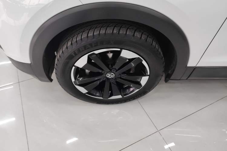 Used Volkswagen Tacqua 2023 200TSI DSG Joy-Connect Edition
