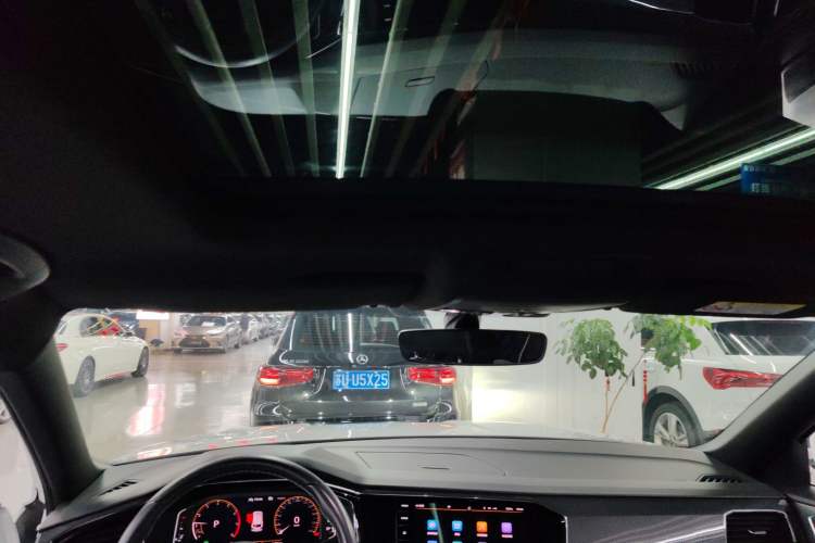 Used Volkswagen Tayron 2021 380TSI All-Wheel Drive R-Line Connected Version
