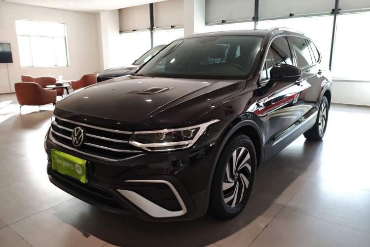 Used Volkswagen Tiguan L 2022 330TSI Automatic Two-Wheel Drive Smart Edition
