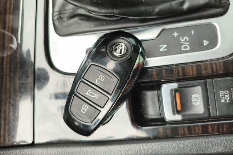 Used Volkswagen Touareg 2016 3.0 TSI High-End Version
