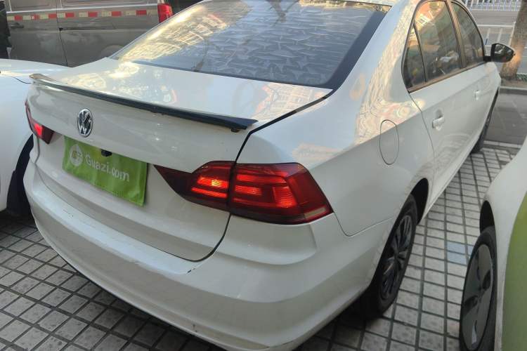 Used Volkswagen Santana 2016 1.4L Manual Fashion Edition
