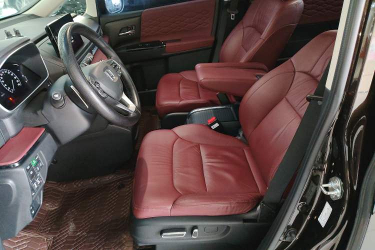 Used Honda Elysion 2022 2.0L eHEV Prestige Edition
