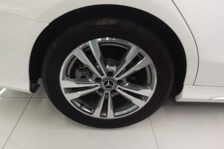 Used Mercedes-Benz C-Class 2019 C 180 L Fashion Edition Sport Version