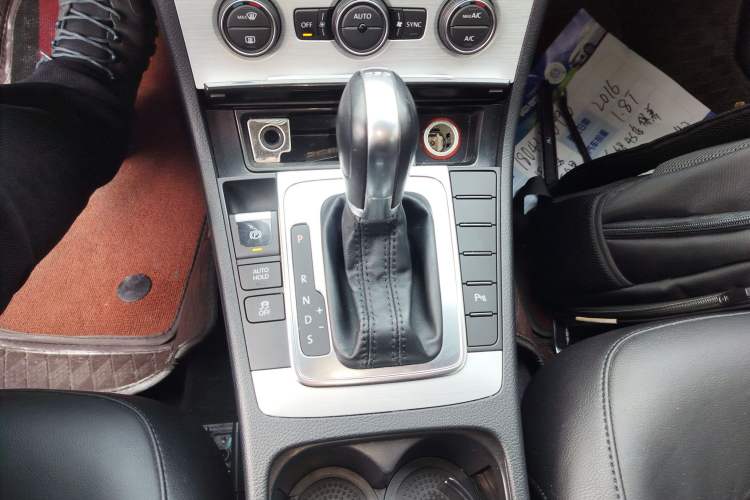 Used Volkswagen Magotan 2016 1.8TSI Smart Enjoyment Leading Model