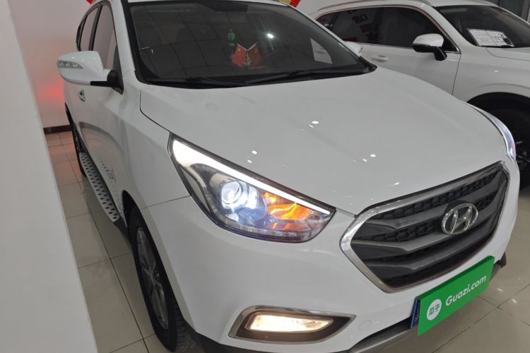 Used Hyundai ix35 2015 2.0L Automatic 2WD Smart Version China V Standard
