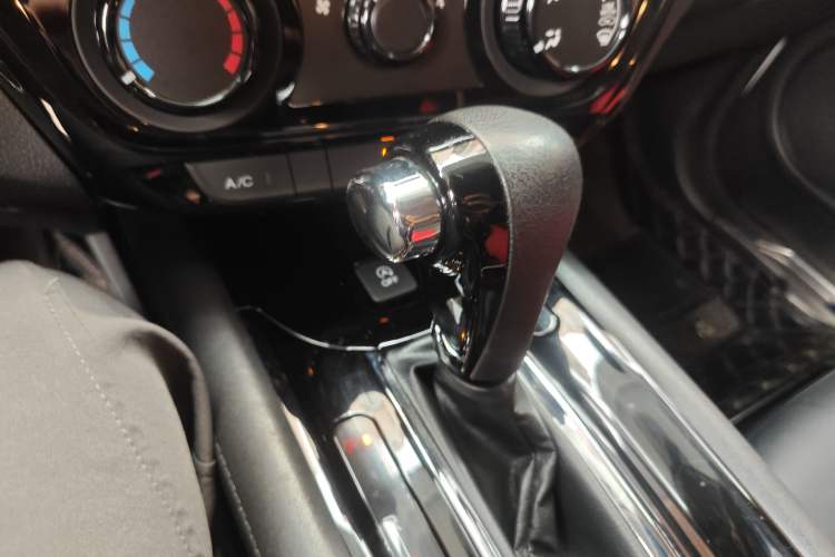 Used Honda Vezel 2017 1.8L CVT 2WD Elite Model