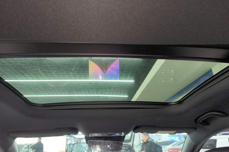 Used BYD Qin L 2025 DM-i Smart Drive 120KM Superior Model
