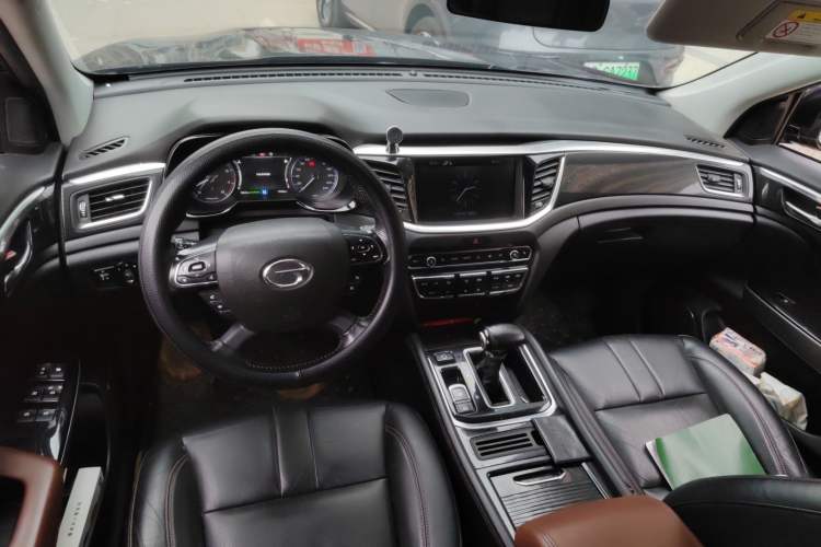 Used GAC Trumpchi GS7 2017 280T Two-Wheel Drive Luxury Model