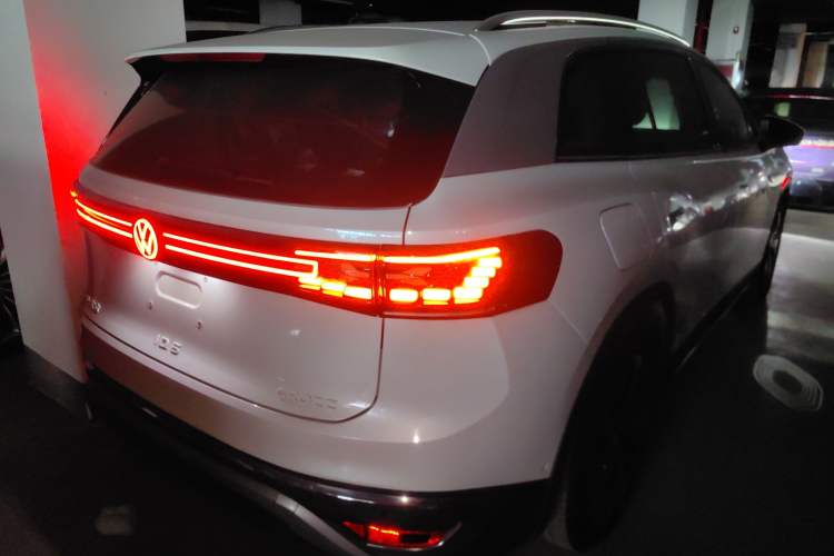 Used Volkswagen ID.6 CROZZ 2022 Long-Range PRO Edition