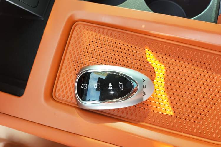 Used Wey Lanshan 2023 Four-Wheel Drive Ultra-Long Range Version
