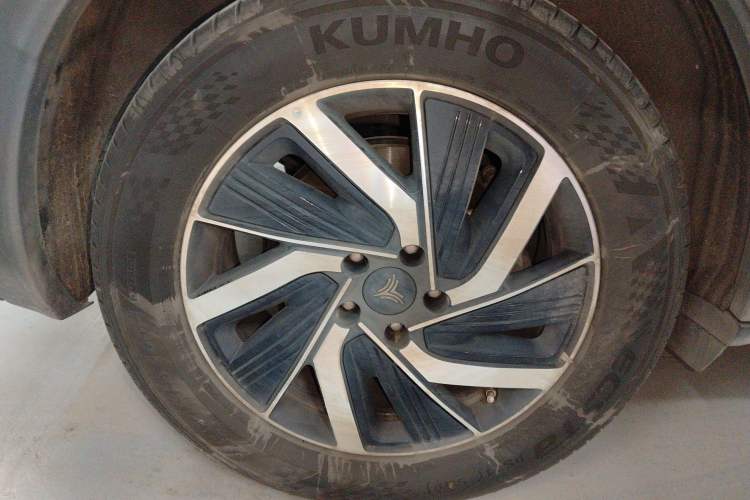 Used NETA U 2021 Revised Pro 400 Industry Custom Edition