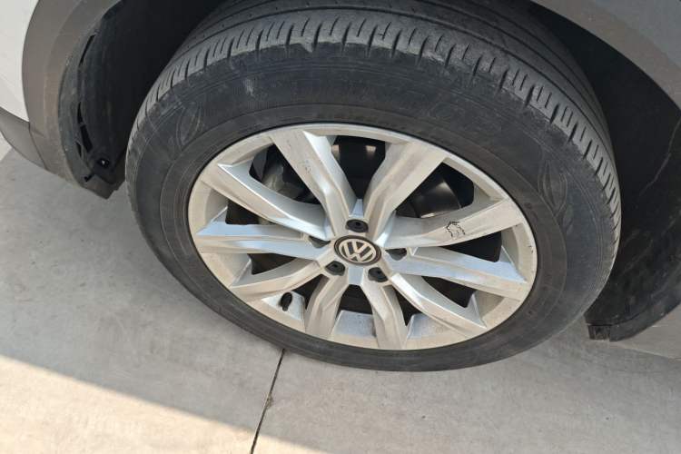 Used Volkswagen T-ROC 2020 230TSI DSG Two-Wheel Drive Advanced Version
