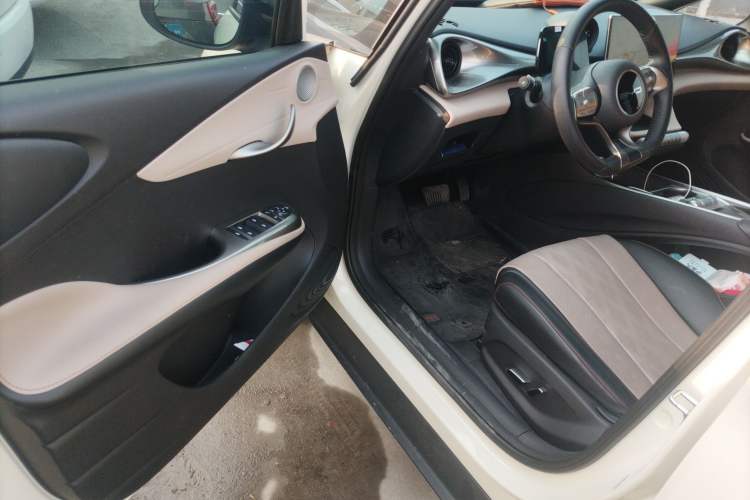 Used BYD Dolphin 2024 Honor Edition 420km Fashion Version
