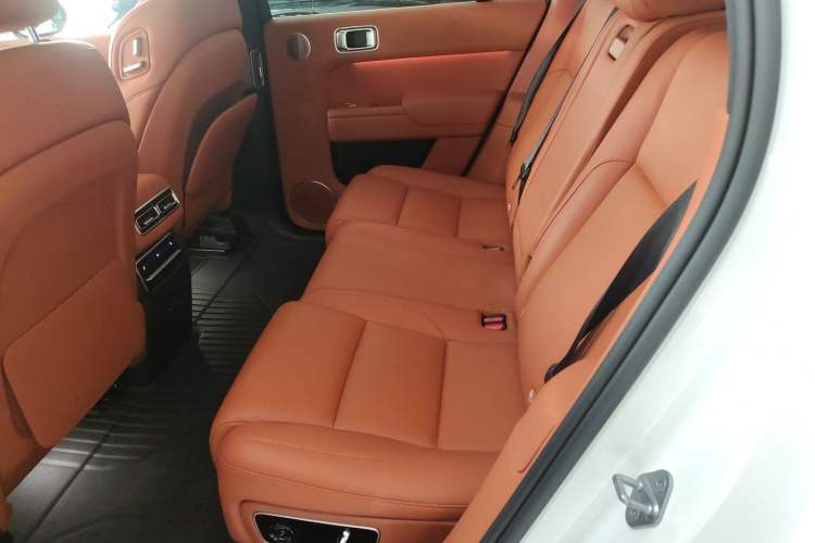 Used Li Auto L7 2023 Pro Model
