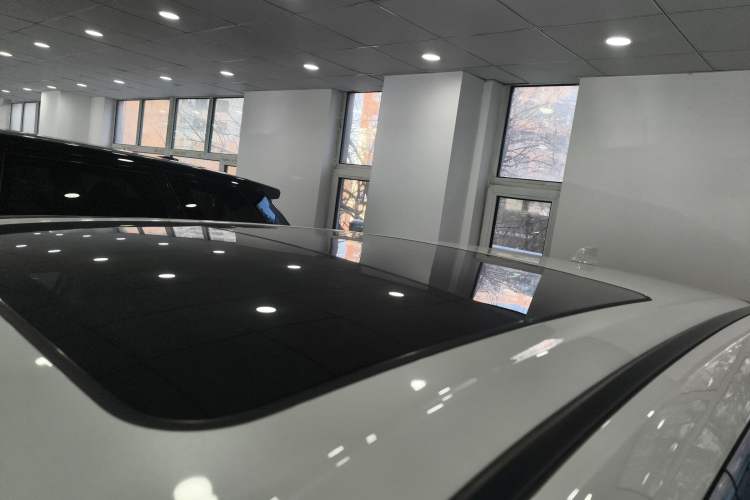 Used Honda CR-V 2023 240TURBO Two-Wheel-Drive Luxury Version 5 Seats
