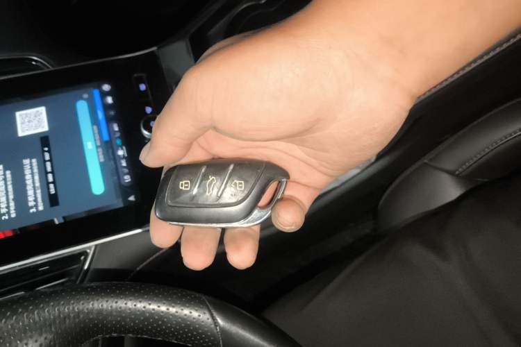 Used  ER6 2021 New Dynamic Edition 620km Smart Enjoyment Version
