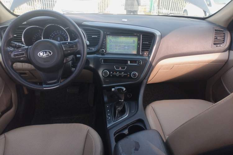 Used Kia K5 2015 2.0L Automatic GL
