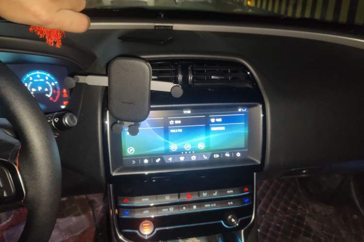 Used Jaguar XEL 2019 2.0T 200 PS Deluxe Edition