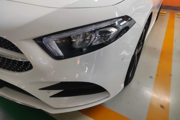 Used Mercedes-Benz A-Class 2022 Revised Version A 200 L Sport Sedan Fashionable Style
