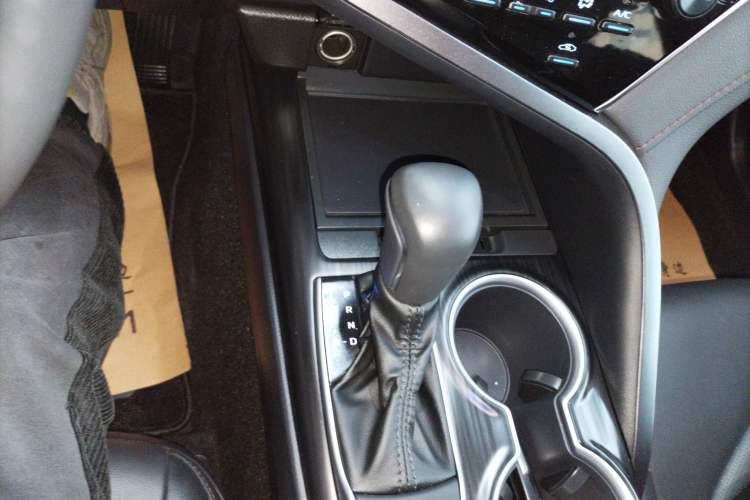 Used Toyota Camry 2023 2.0GVP Premier Edition
