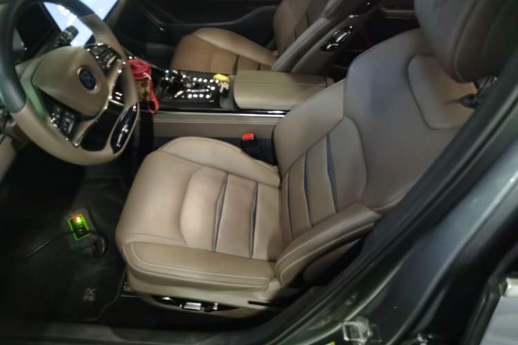 Used BYD Han 2020 EV Long-Range Luxury Model
