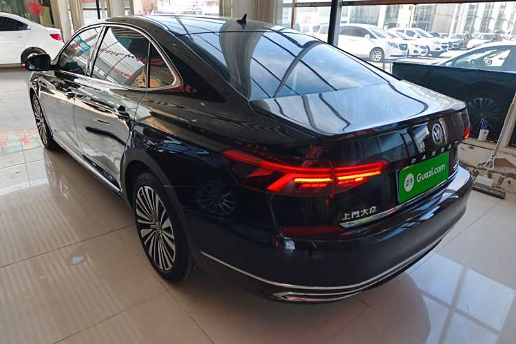 Used Volkswagen Passat 2019 330TSI Luxury Edition China VI Standard
